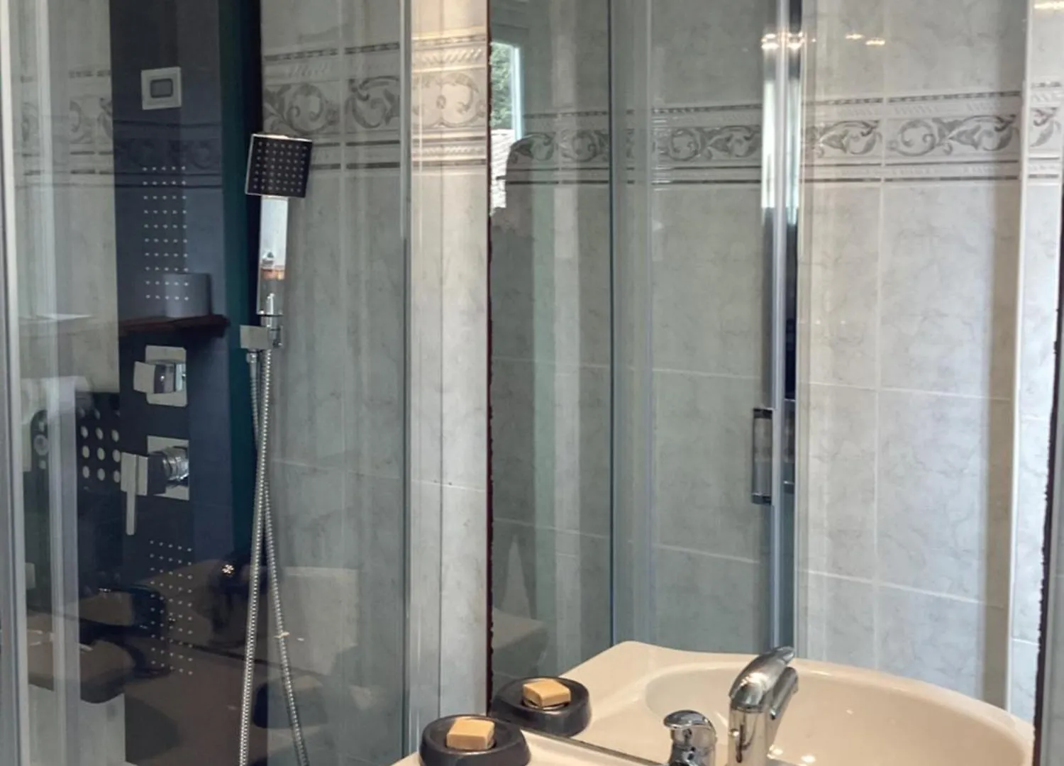 Joli Duplex Au Coeur De La Drome Provencale Apartment Donzere